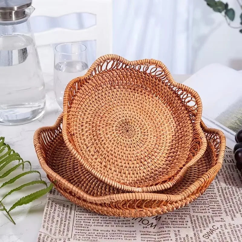 Hand-Woven Fruit Storage Basket Rattan Storage Tray Wicker Baskets Bread Food Breakfast Display Box Handicrafts Home Decoration