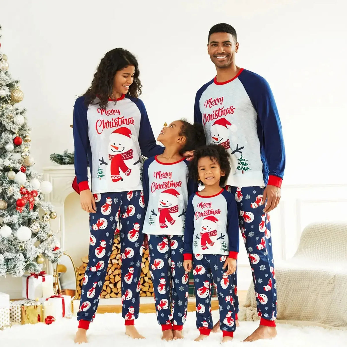 Merry Christmas Print Women Men Boys Girls Matching Pajamas Set for The Whole Family Homewear Xmas Look Winter Holiday Pyjamas