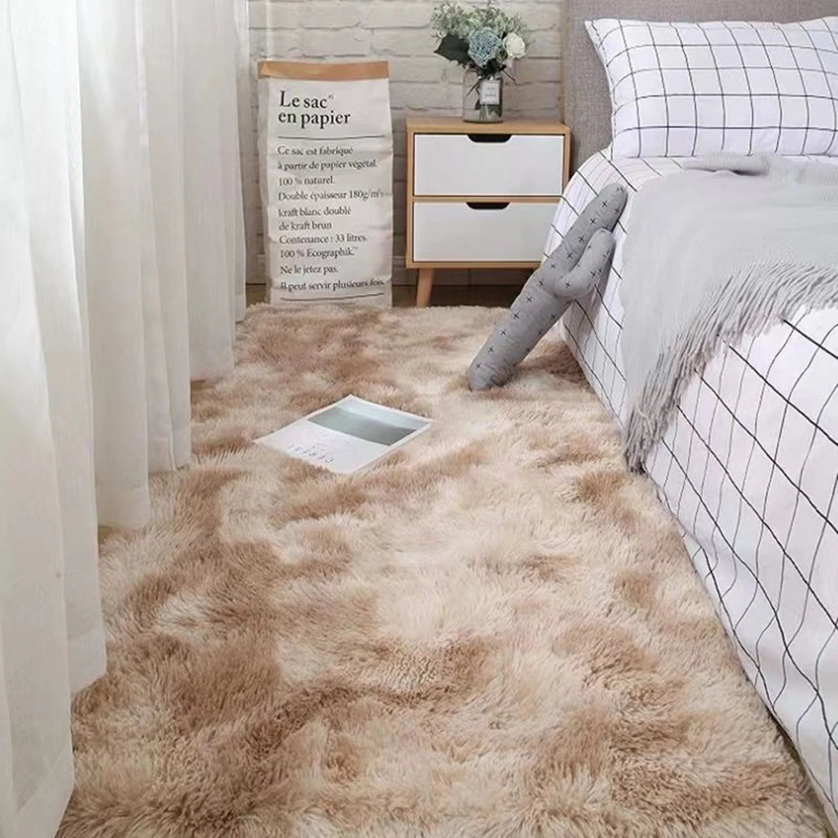 Soft Shaggy Area Rug – Fluffy Non-Slip Bedroom Bedside Carpet for Living Room