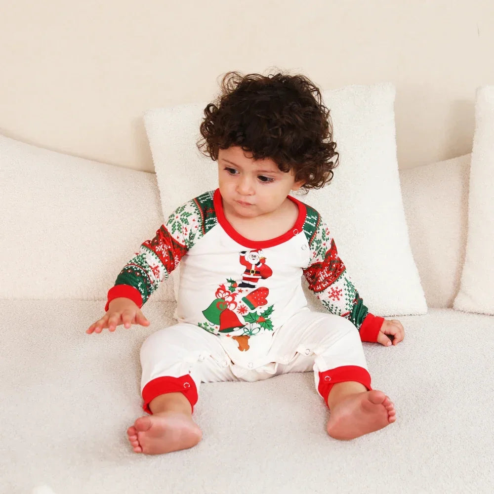 Christmas Pajamas for Family Matching Outfits Allover Print Cute Soft 2 Pieces Suit Couples Kids Clothing Set Casual Loose Pjs