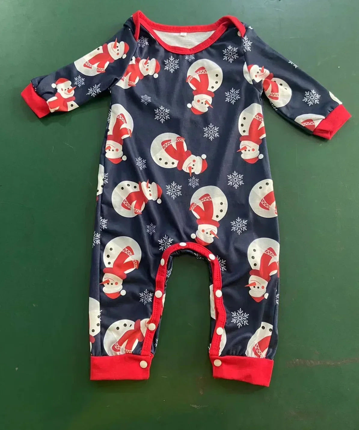 Merry Christmas Print Women Men Boys Girls Matching Pajamas Set for The Whole Family Homewear Xmas Look Winter Holiday Pyjamas