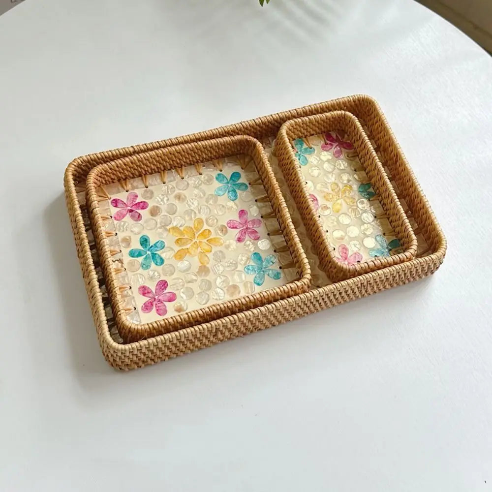Hand Woven Splicing Shell Rattan Basket Rattan Weaving Colorful Weaving Fruit Basket Household Decorative Rattan Shell Tray