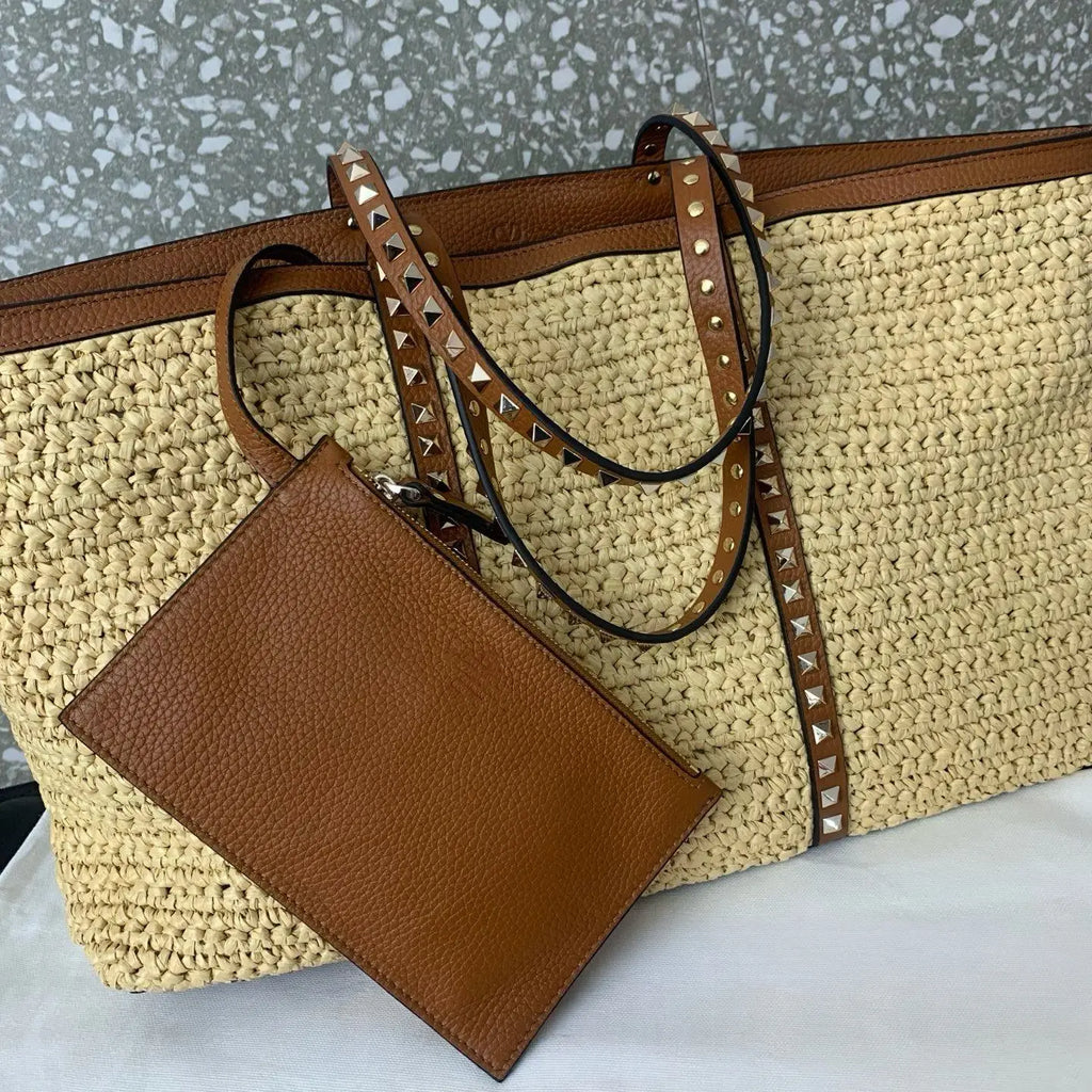 2026 Large Straw Handwoven Tote Bag for Women Beach Vacation Shoulder Bag with Leather Handle And Zipper Inner Pocket Casual Tra