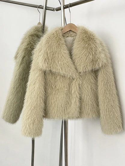 Womens Faux Fur Coat Cropped Soft Plush Artificial Short Fur Coat Holiday Party Elegant Winter Fashion Outerwear Coats for Women