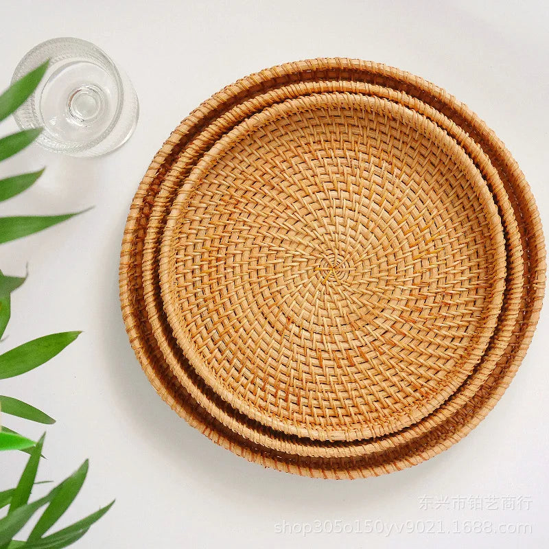 Hand-Woven Vietnam Rattan Round Tray Basket Japanese Style Bread Basket Steamed Bread Basket for Living Room Home Storage Fruit