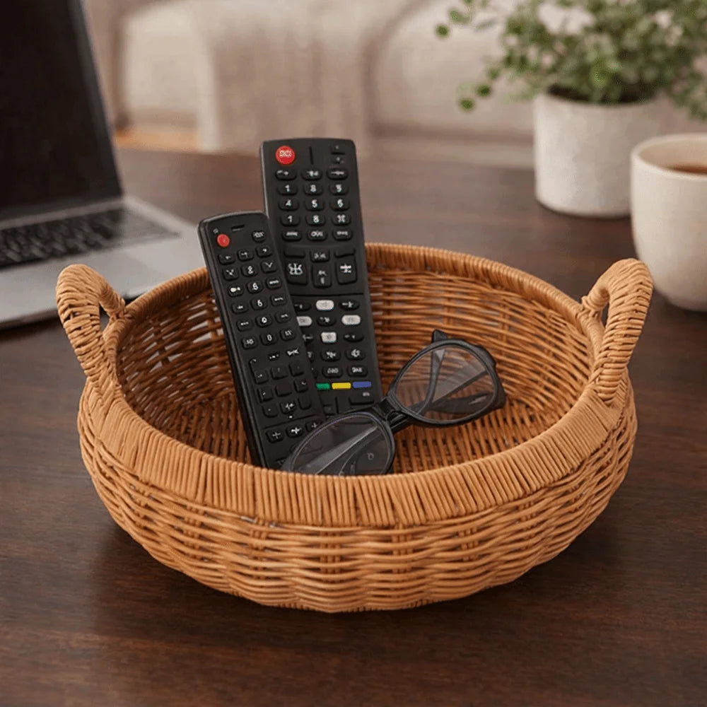 Large Capacity Imitation Rattan Storage Basket Plastic Handmade Round Rattan Storage Tray Decorative with Handle