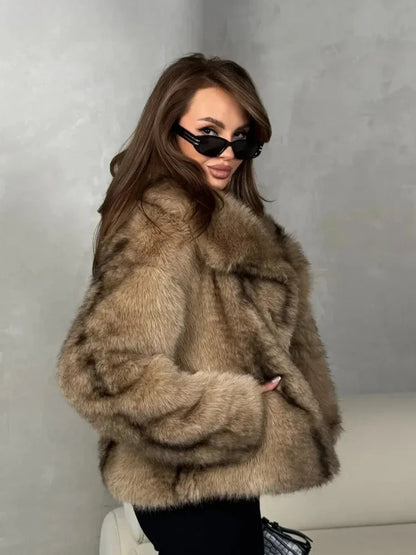 Womens Faux Fur Coat Cropped Soft Plush Artificial Short Fur Coat Holiday Party Elegant Winter Fashion Outerwear Coats for Women