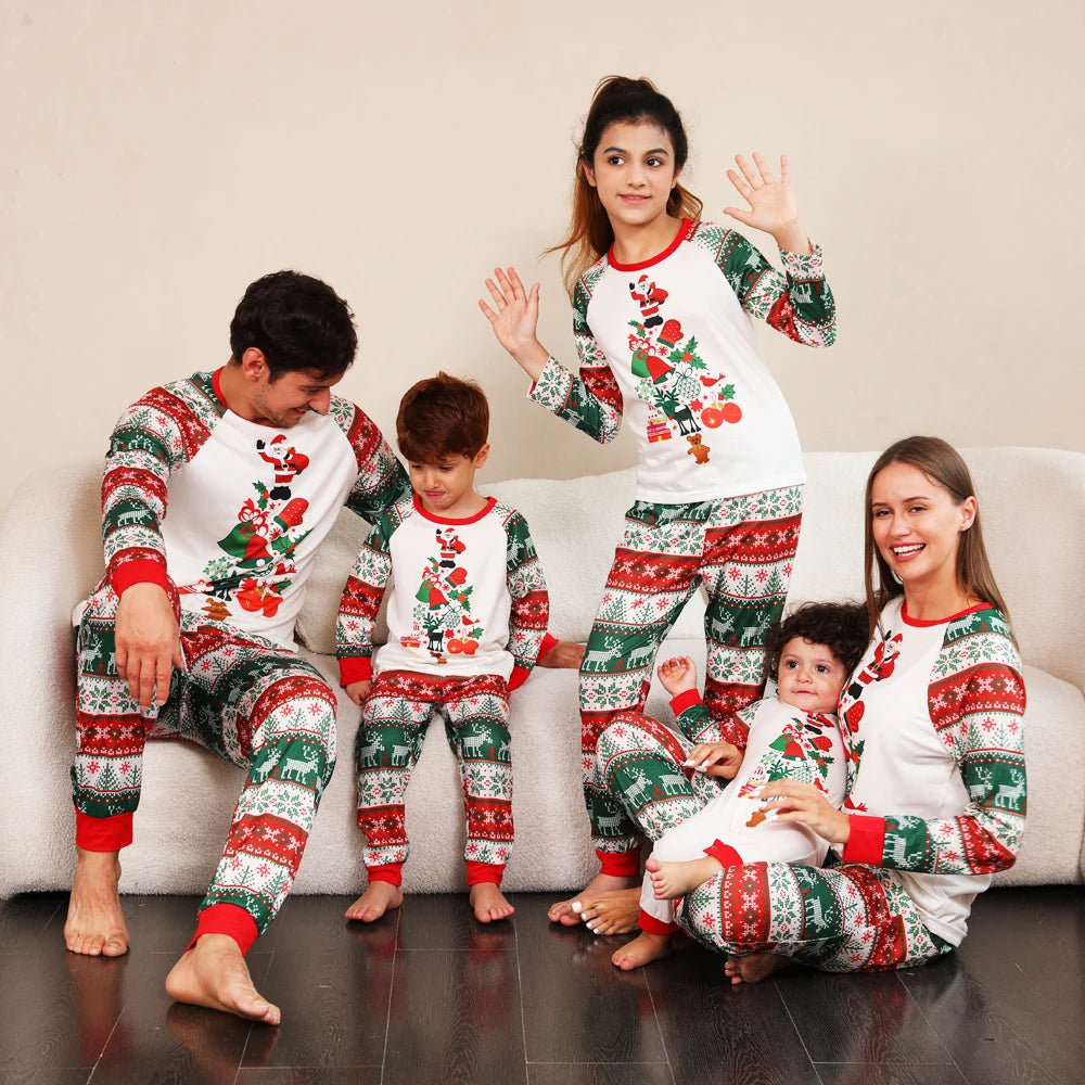 Christmas Pajamas for Family Matching Outfits Allover Print Cute Soft 2 Pieces Suit Couples Kids Clothing Set Casual Loose Pjs